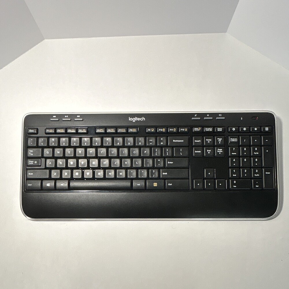 Logitech K520 Wireless Keyboard Black/Silver QWERTY English Multimedia Keys